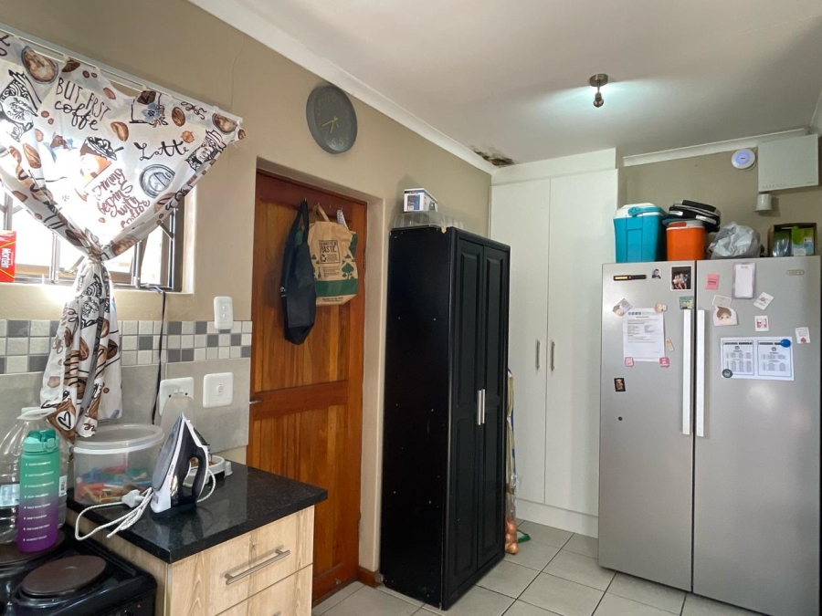2 Bedroom Property for Sale in Noorsekloof Eastern Cape